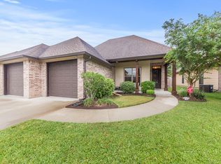 115 Newshire Dr, Broussard, LA 70518