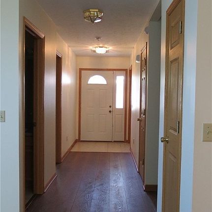 3rd image of 1898 Marsh Ln Unit 1898