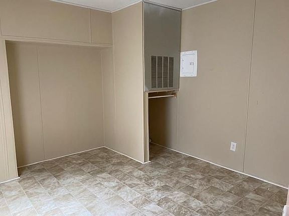 5th image of 12600 Lazy Cove Dr
