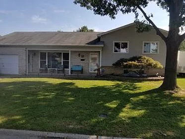 676 Mildred Ave photo 1