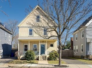 15 Manila Ave, Hyde Park, MA 02136