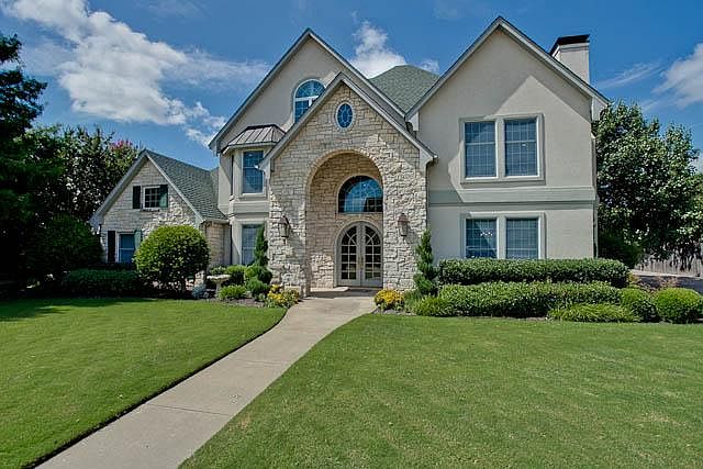 1st image of 107 Mustang Creek Dr