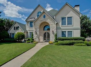 107 Mustang Creek Dr, Waxahachie, TX 75165