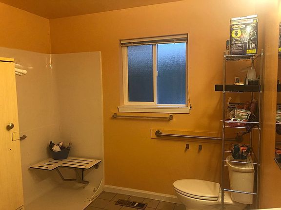 4th image of 607 N 9th St