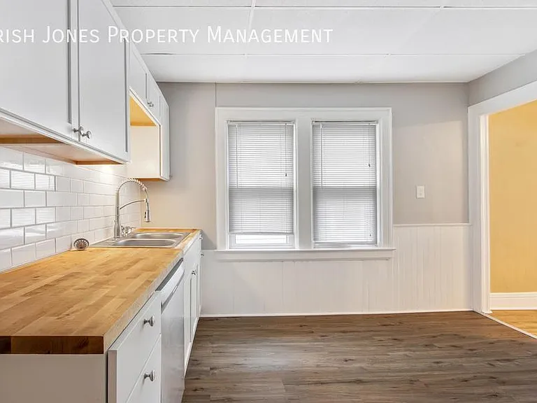 700 Hopkins St #2 — Photo 7