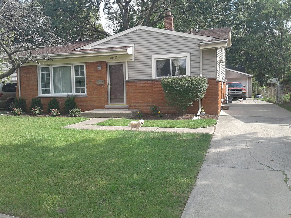 2nd image of 28449 Cherry Hill Rd