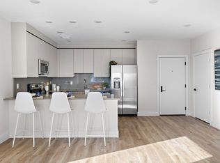 433 62nd St #301, West New York, NJ 07093