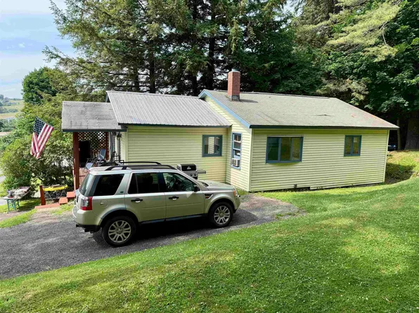 39 Middle Road, Barre Town, VT 05641