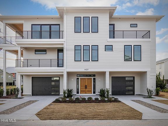 2nd image of 1107 Fort Fisher Boulevard N
