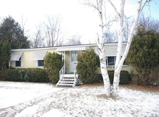 82 Sawyers Pass, Hyde Park, NY 12538