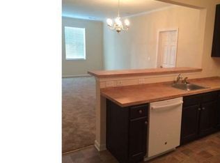 4467 Driftwood Dr #125, Philadelphia, PA 19129