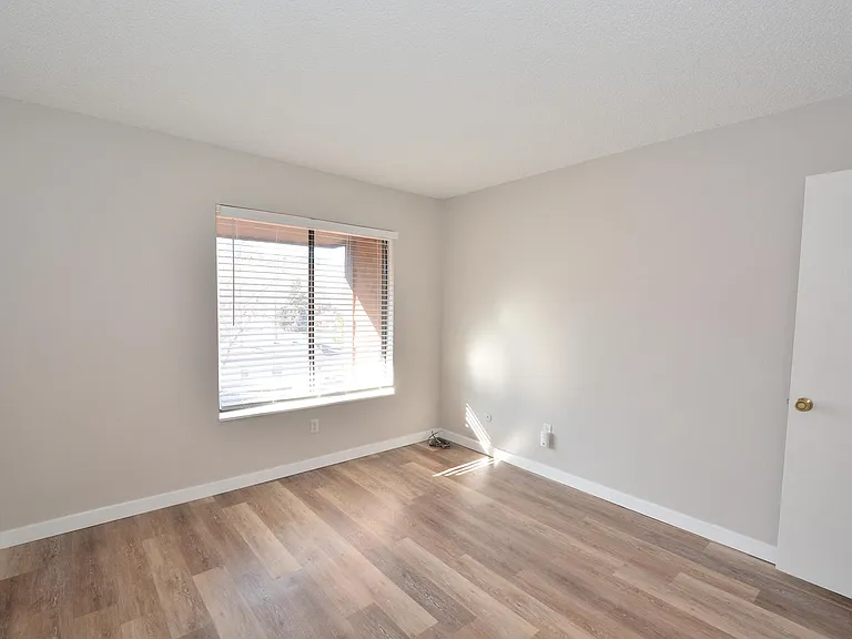 935 Saturn Dr #217 — Photo 17
