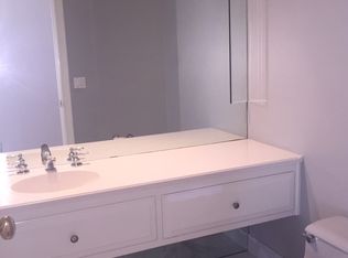 22 Springdale Ln, Warren, NJ 07059