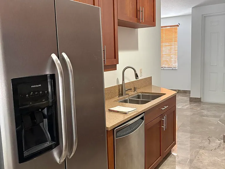 1344 SW 2nd Ct #1344 — Photo 8