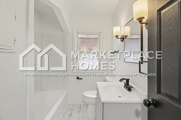 11235 Roxbury St — Photo 10