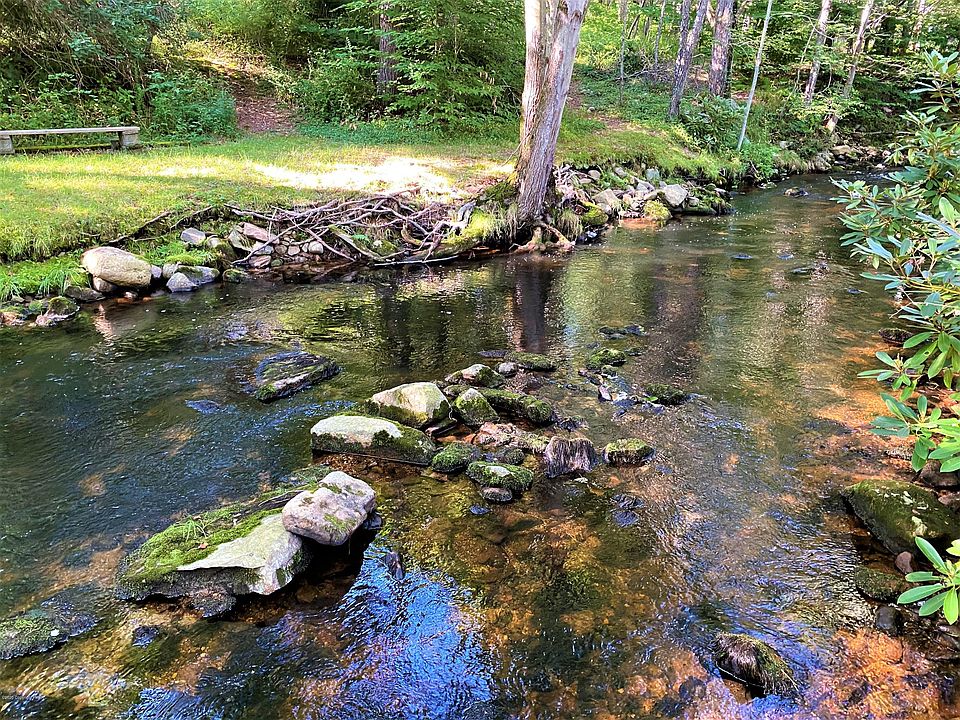 1st image of Kresge Ln