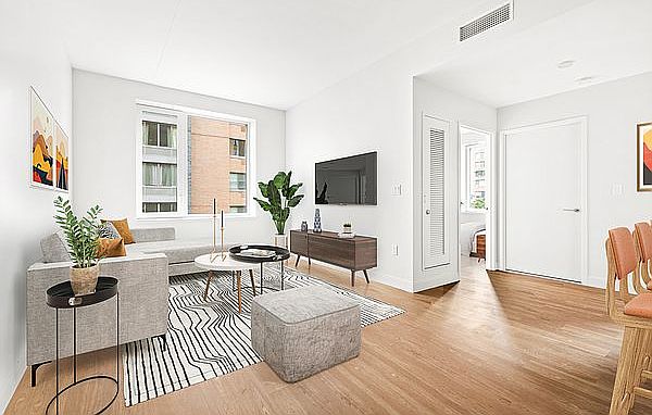 1st image of 75 E 111th St APT 3B