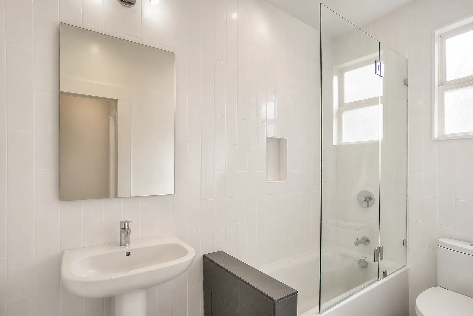 2 bed, $7,000 — Photo 4