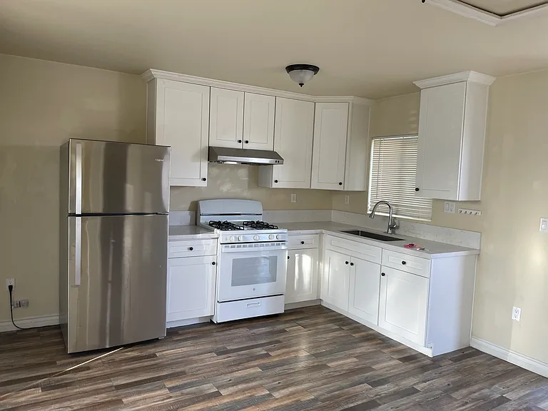10114 Dorset St #ADU — Photo 7
