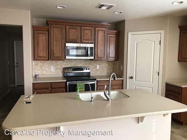 1st image of 971 W Desert Mountain Dr