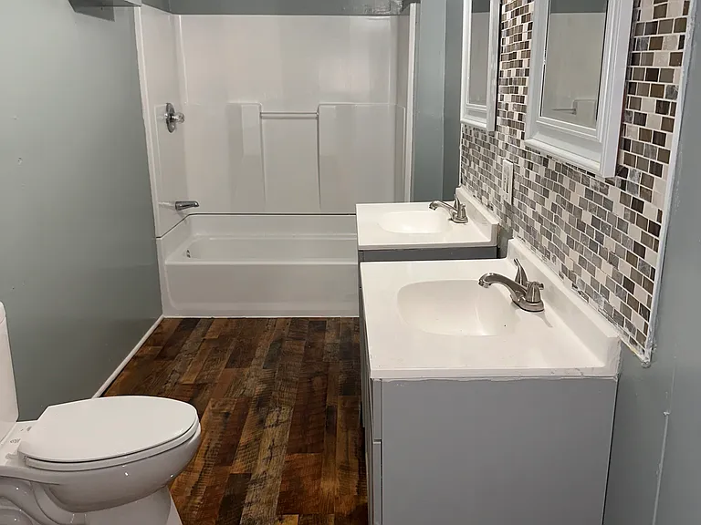 1768 S Trezevant St — Photo 13