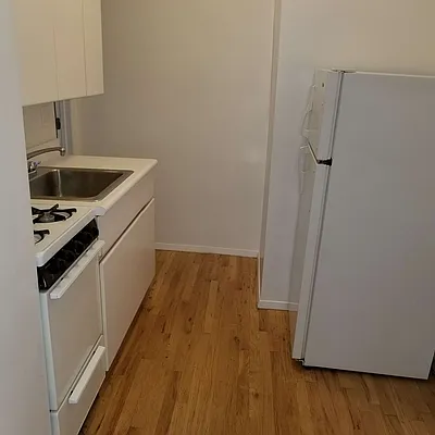 Rented by Prince Real Estate Associates LLC | media 5