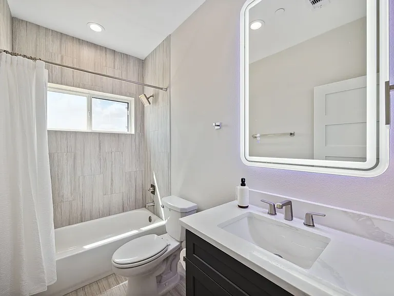 1618 Ojeman Rd #C — Photo 29