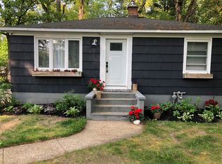 14706 Park Ave, Grand Haven, MI 49417