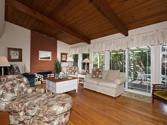 3rd image of 710 Balboa Ave
