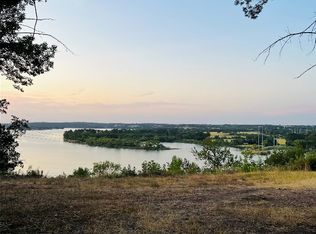 3001 San Gabriel Dr, Granbury, TX 76048