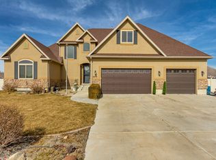 2479 E Prairie View Dr, Eagle Mountain, UT 84005