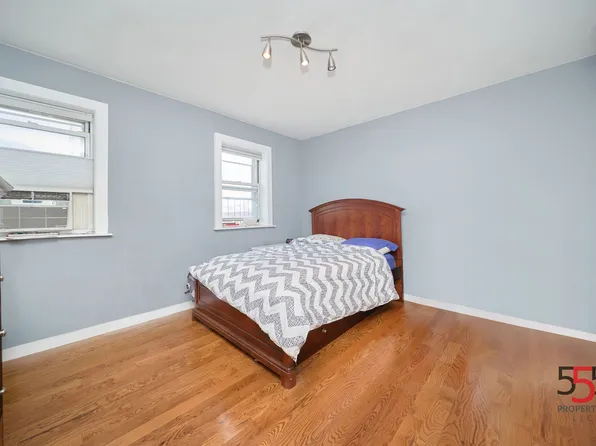 246 Brooklyn Avenue image 23 of 25