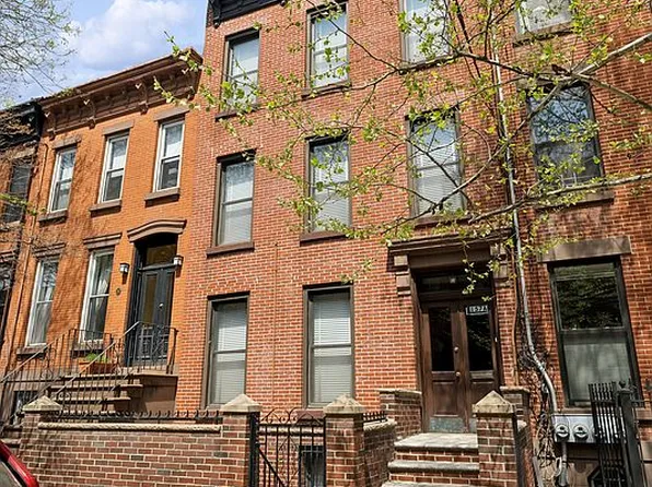 157A Nelson St, Brooklyn, NY 11231