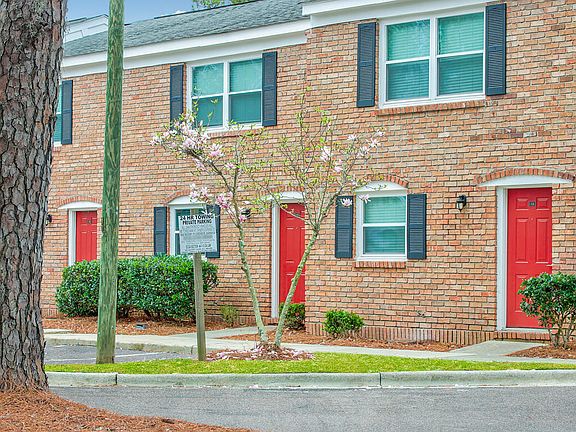 3rd image of 210 Tibet Ave #I01