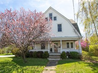 1032 Cleveland Ave, Amherst, OH 44001