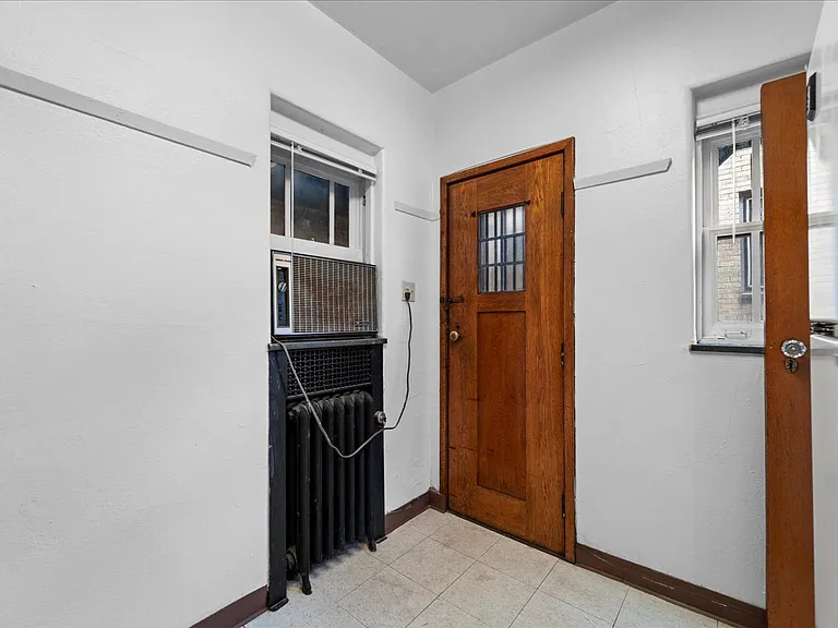 342 S Highland Ave #11B — Photo 18
