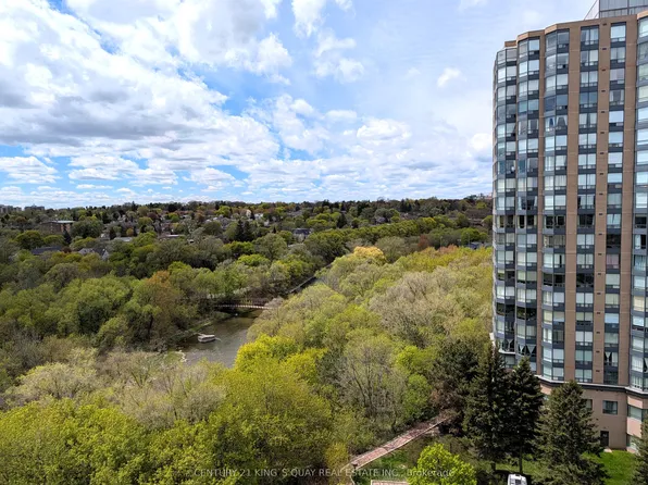 10 Wilby Cres, Toronto, ON