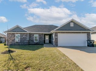 3508 Yellowwood Dr, Columbia, MO 65202