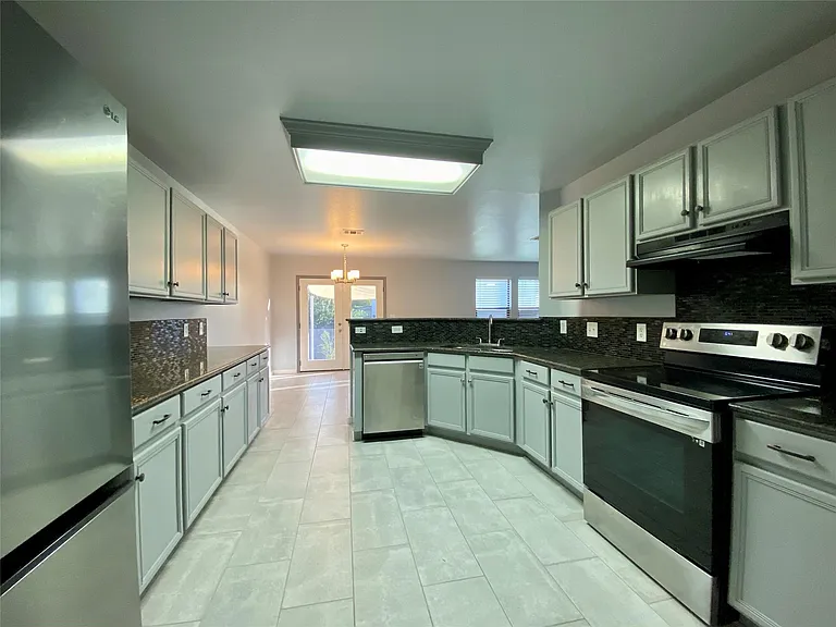 13205 Sea Biscuit Dr — Photo 6
