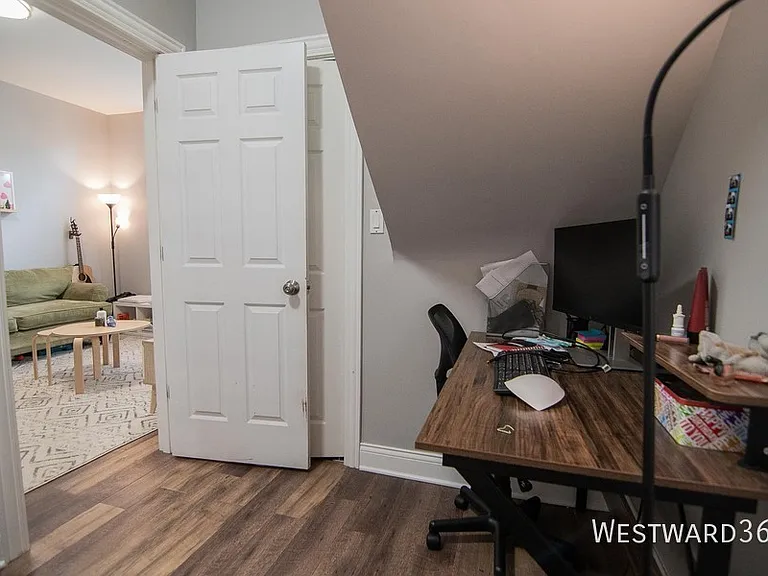 2733 N Wayne Ave #1 — Photo 10