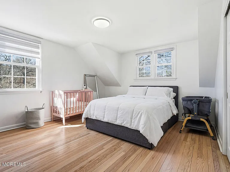 227 Chatham Ave — Photo 24