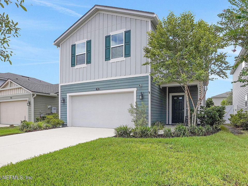 1st image of 79 SANDERSON Drive