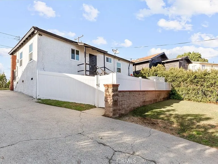 1192 Stringer Ave — Photo 18