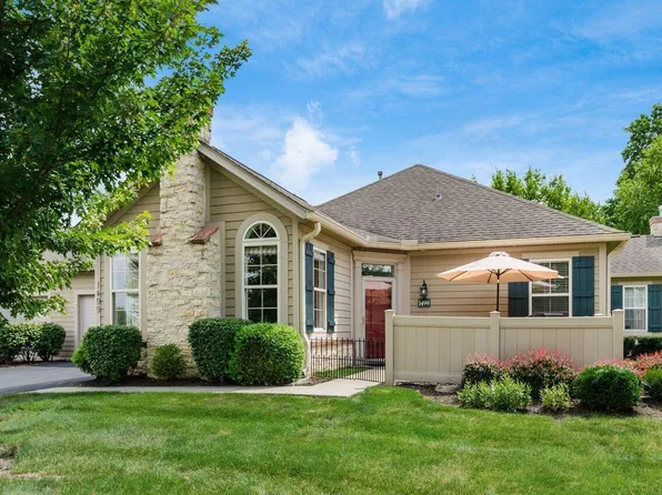 1499 Cascade Dr #24, Grove City, OH 43123