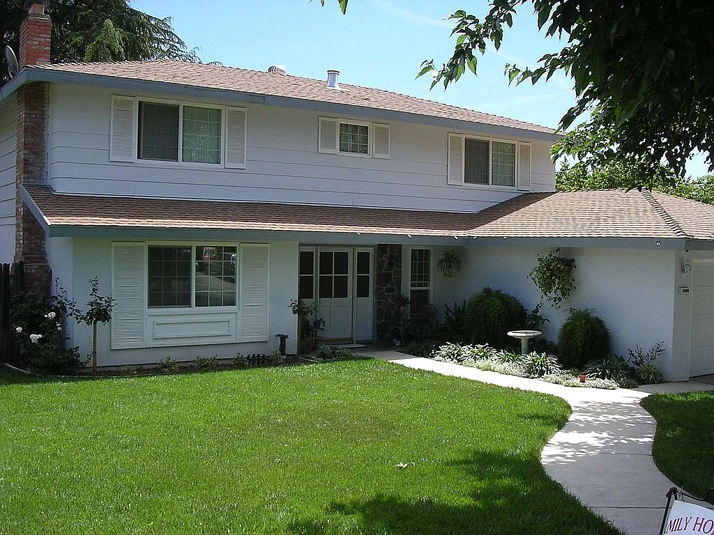 4908 Papaya Dr photo 1