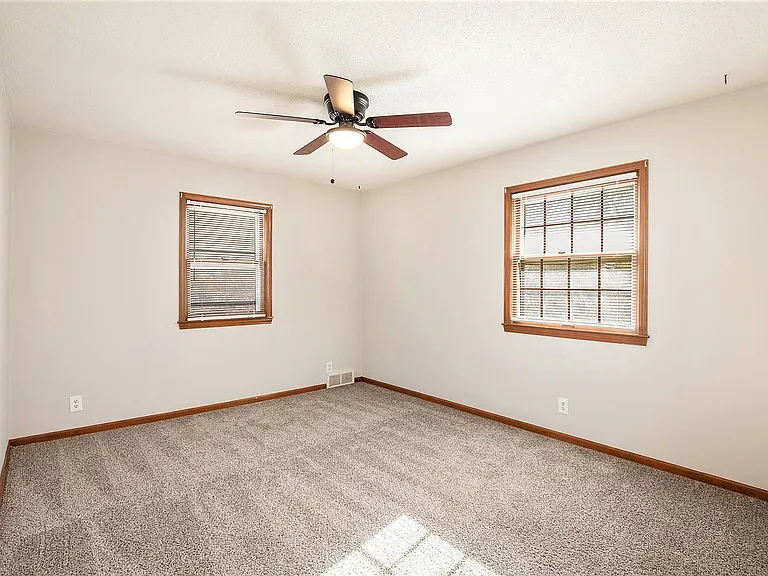 3224 Lexington Ave #A — Photo 14