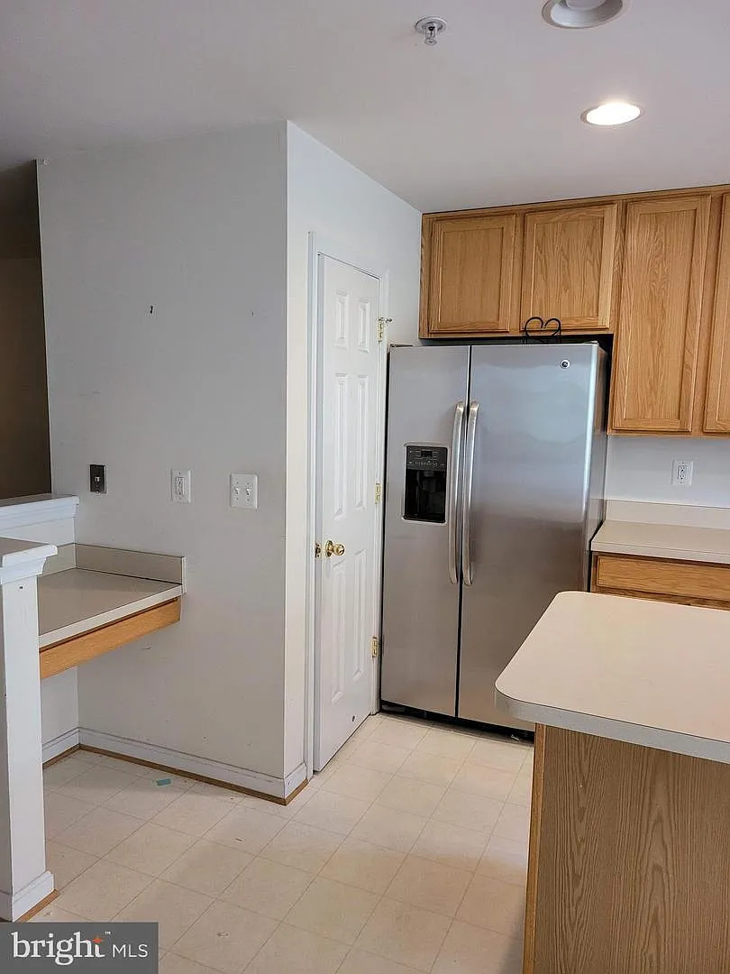 622 Tivoli Rd — Photo 4
