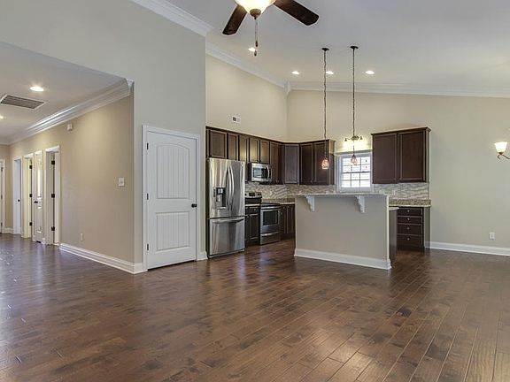 5th image of 4730 Pecanwood Way