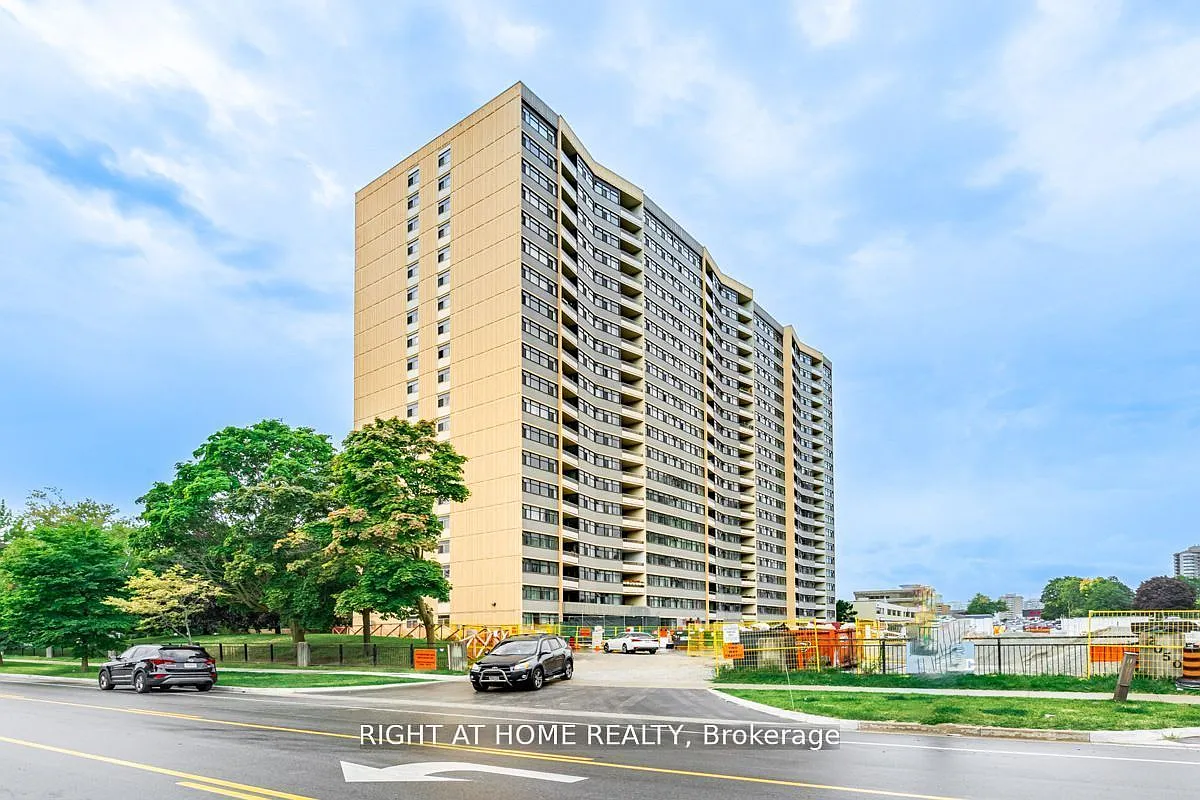 2050 Bridletowne Cir #1610 photo 1