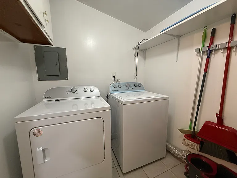 1755 Sylvan Dr — Photo 11